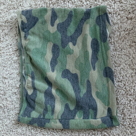 Camo tube top - Picture 3 of 3